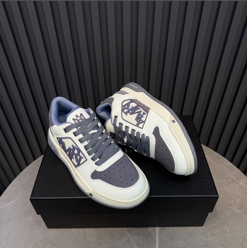 1 of 1 - Amiri Classic Low Sneakers - Violet